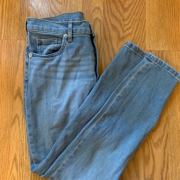 Everlane straight leg skinny jeans in light wash - Picture 6 of 7